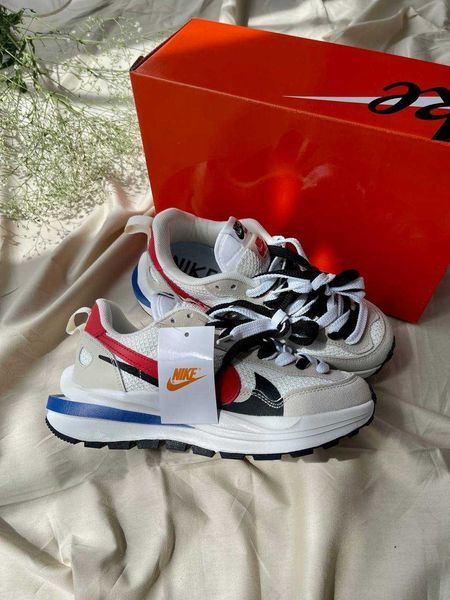 Кросівки Nike VaporWaffle Sport Fuschia x Sacai 05463-Білий-40 фото